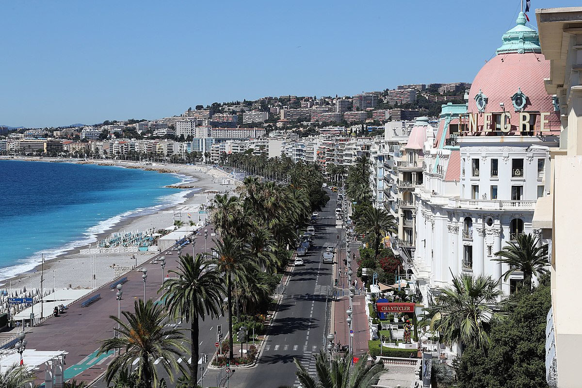 1200px-Promenade_des_Anglais,_Nice