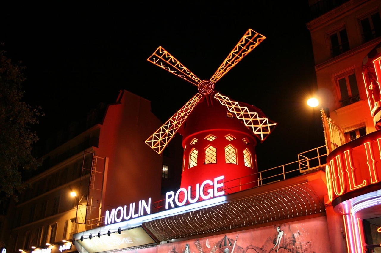 moulin-rouge-492477_1280