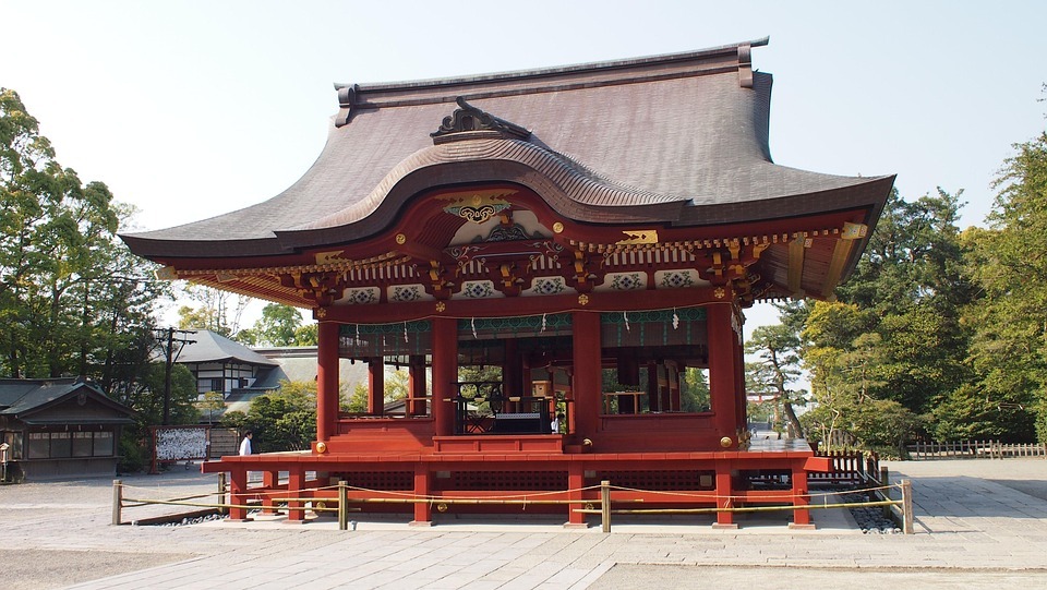 shrine-344464_960_720